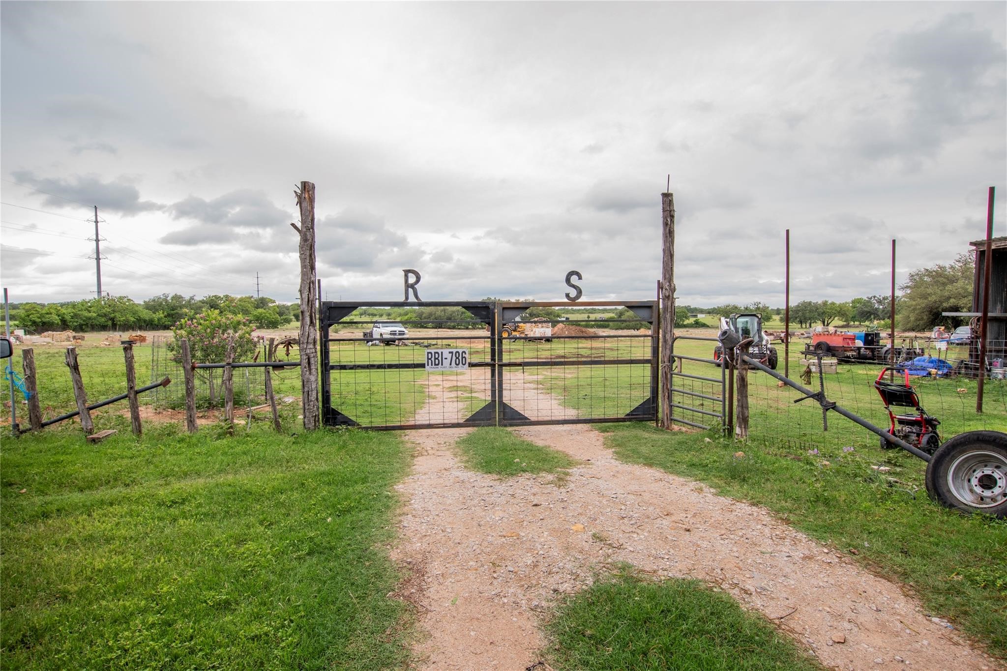 1115 County Road 147 Brownwood TX 76801