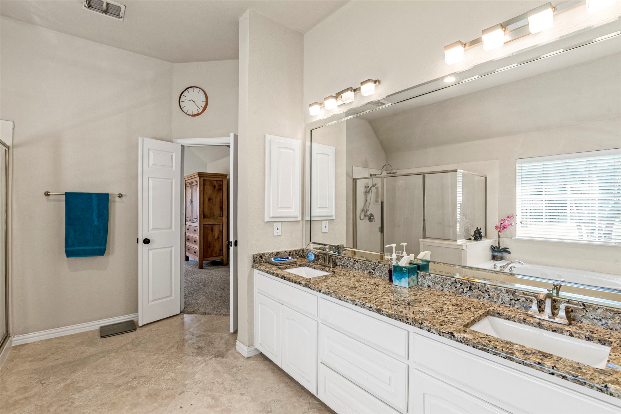 1200 Rio Bravo Way Shady Shores TX 76208