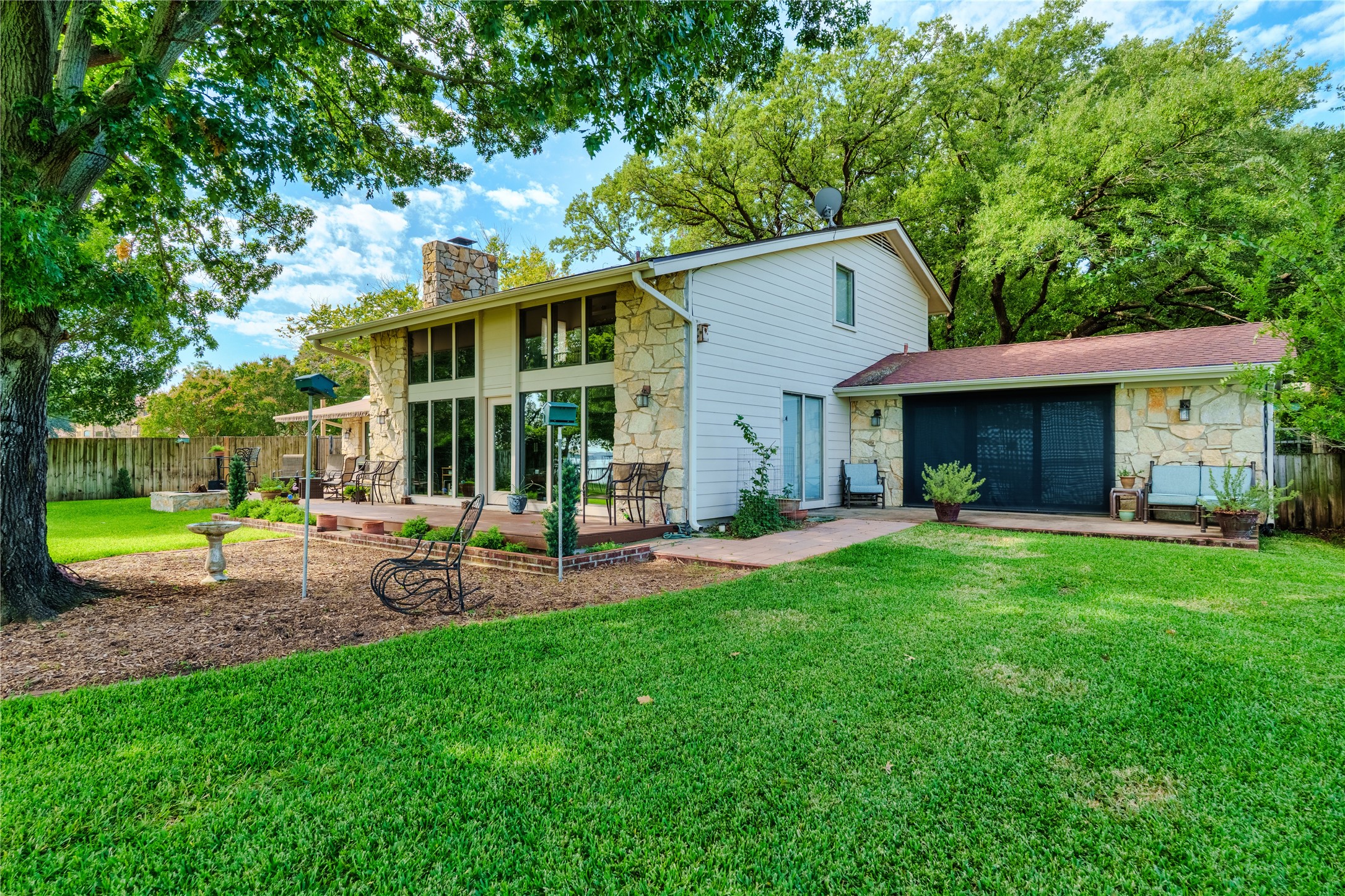 218 N Broadway Road Azle TX 76020