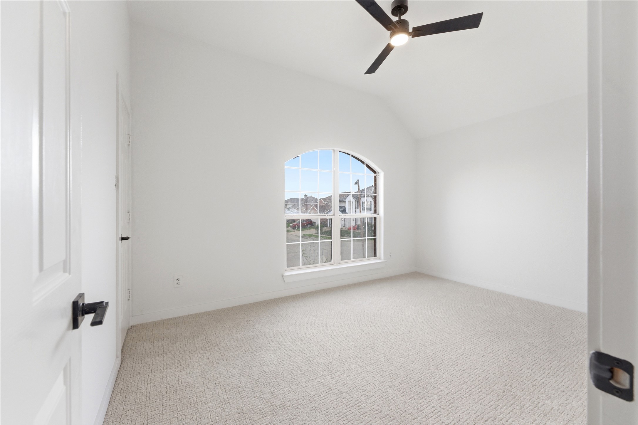 7301 Tin Cup Drive Arlington TX 76001