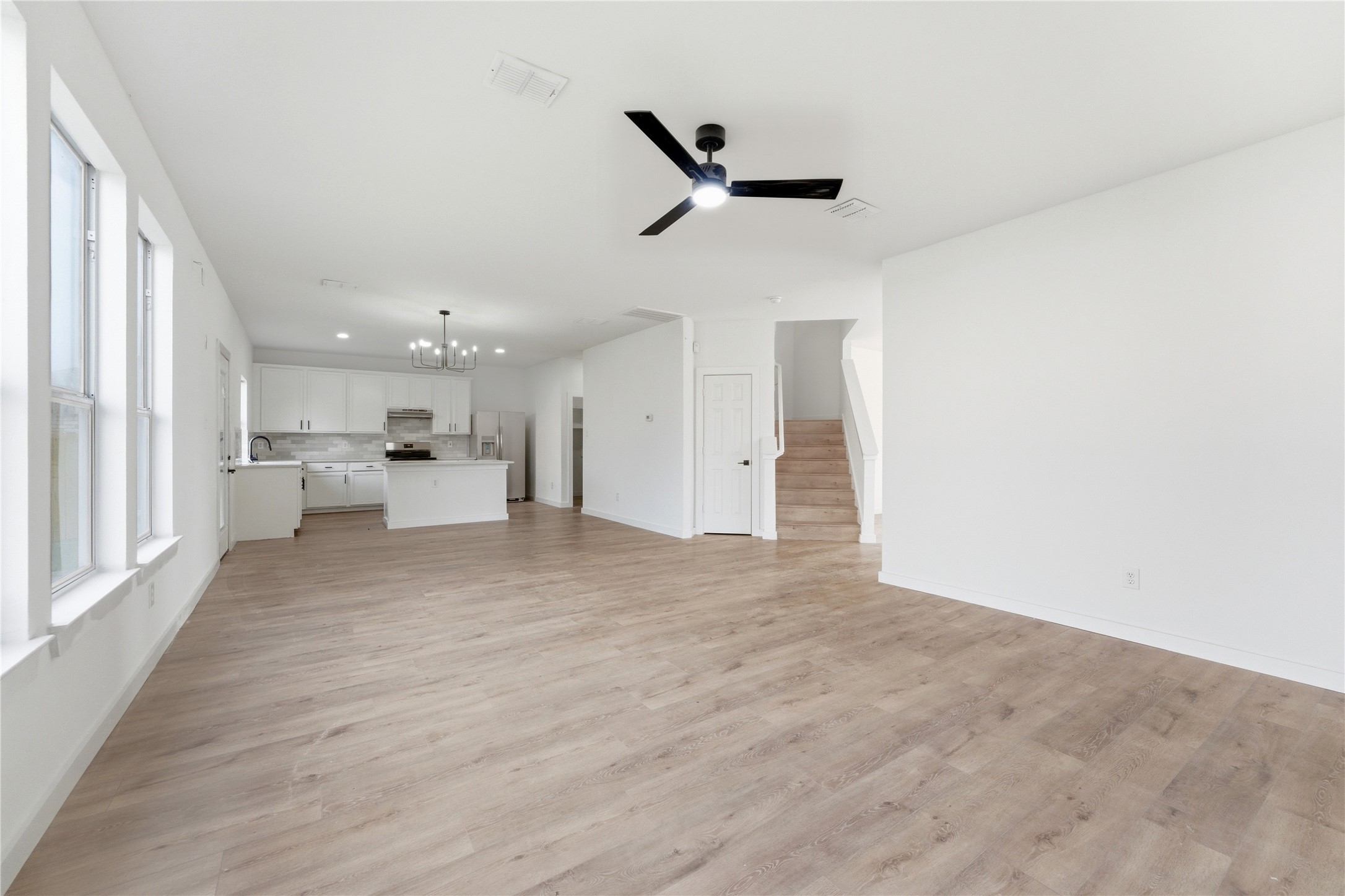 7301 Tin Cup Drive Arlington TX 76001