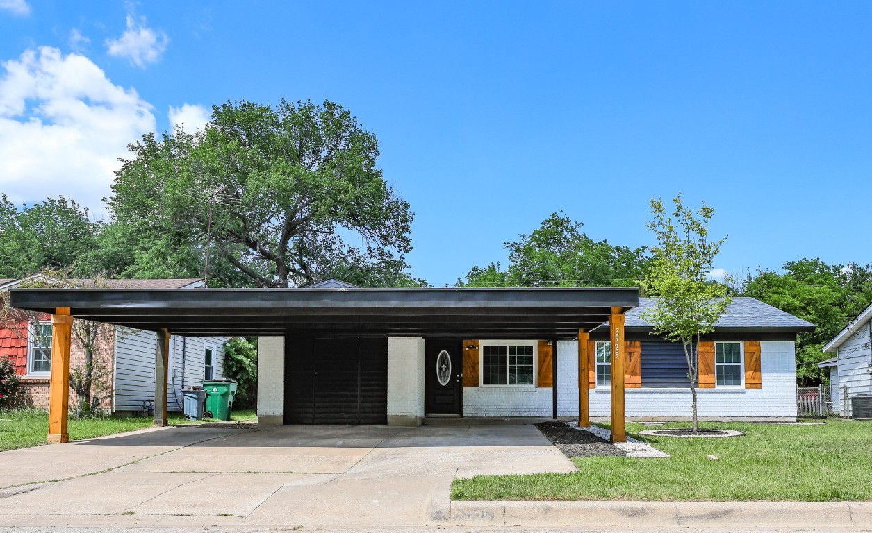 3925 Janrue Court Haltom City TX 76117