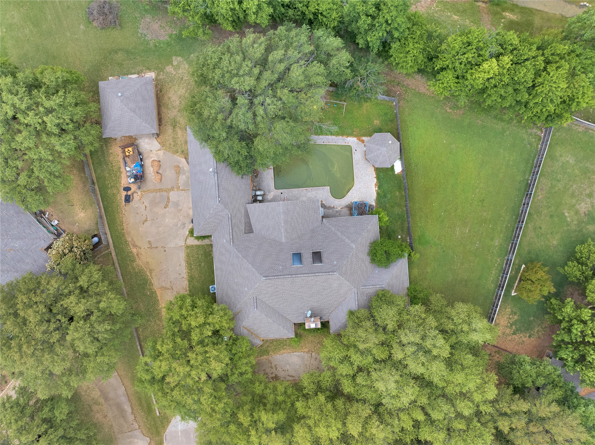 1020 Crystal Lane Crowley TX 76036