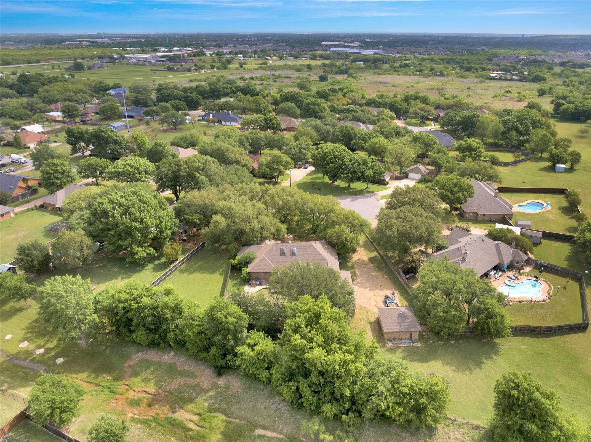 1020 Crystal Lane Crowley TX 76036