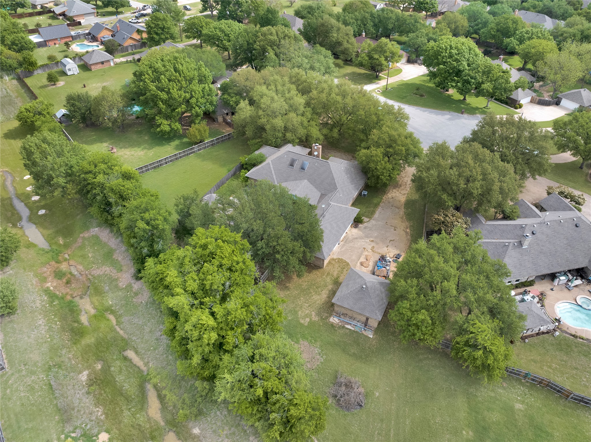 1020 Crystal Lane Crowley TX 76036