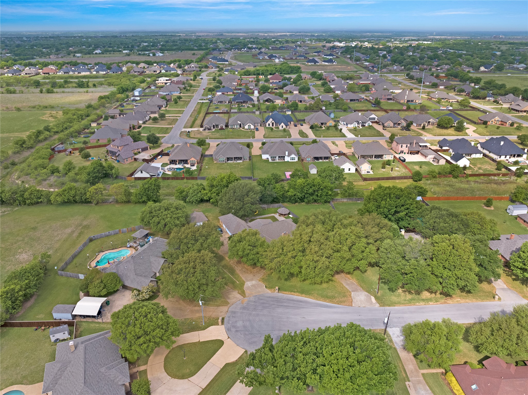 1020 Crystal Lane Crowley TX 76036