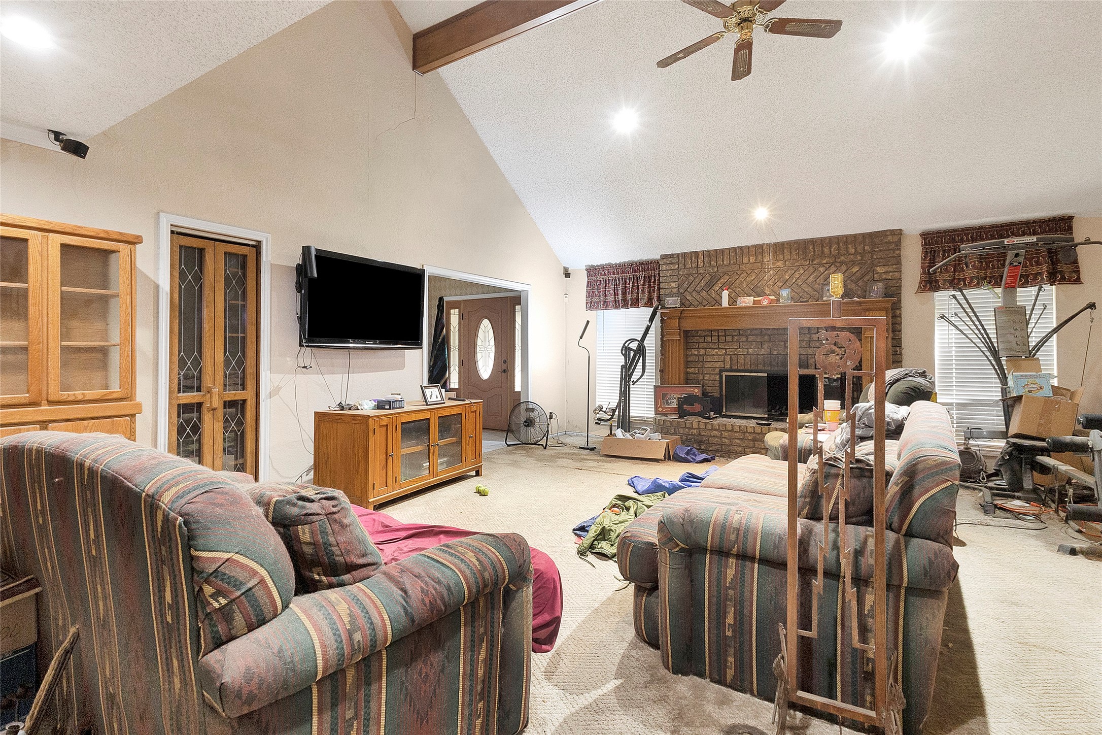 1020 Crystal Lane Crowley TX 76036