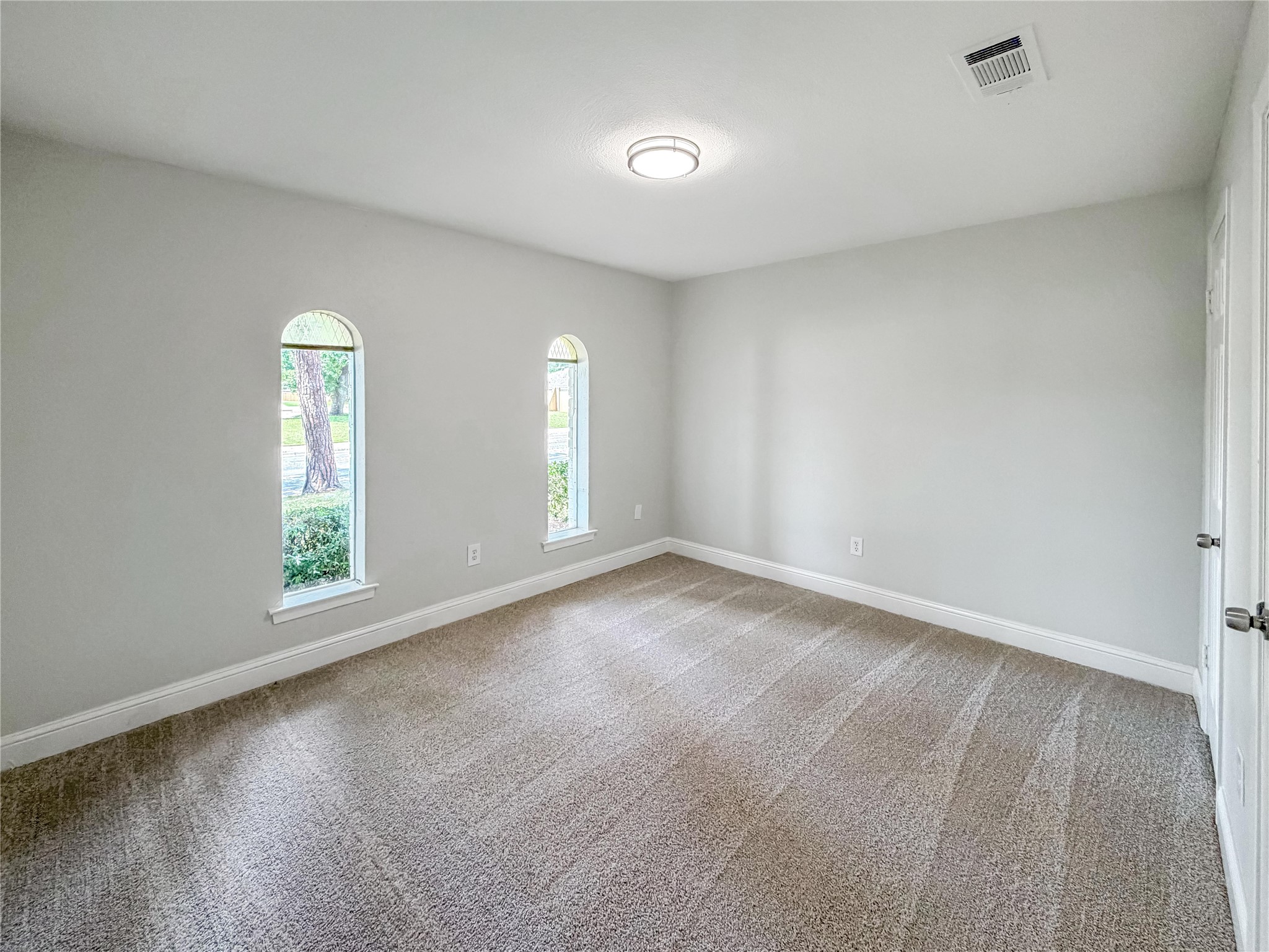 100 W Pleasantview Drive Hurst TX 76054