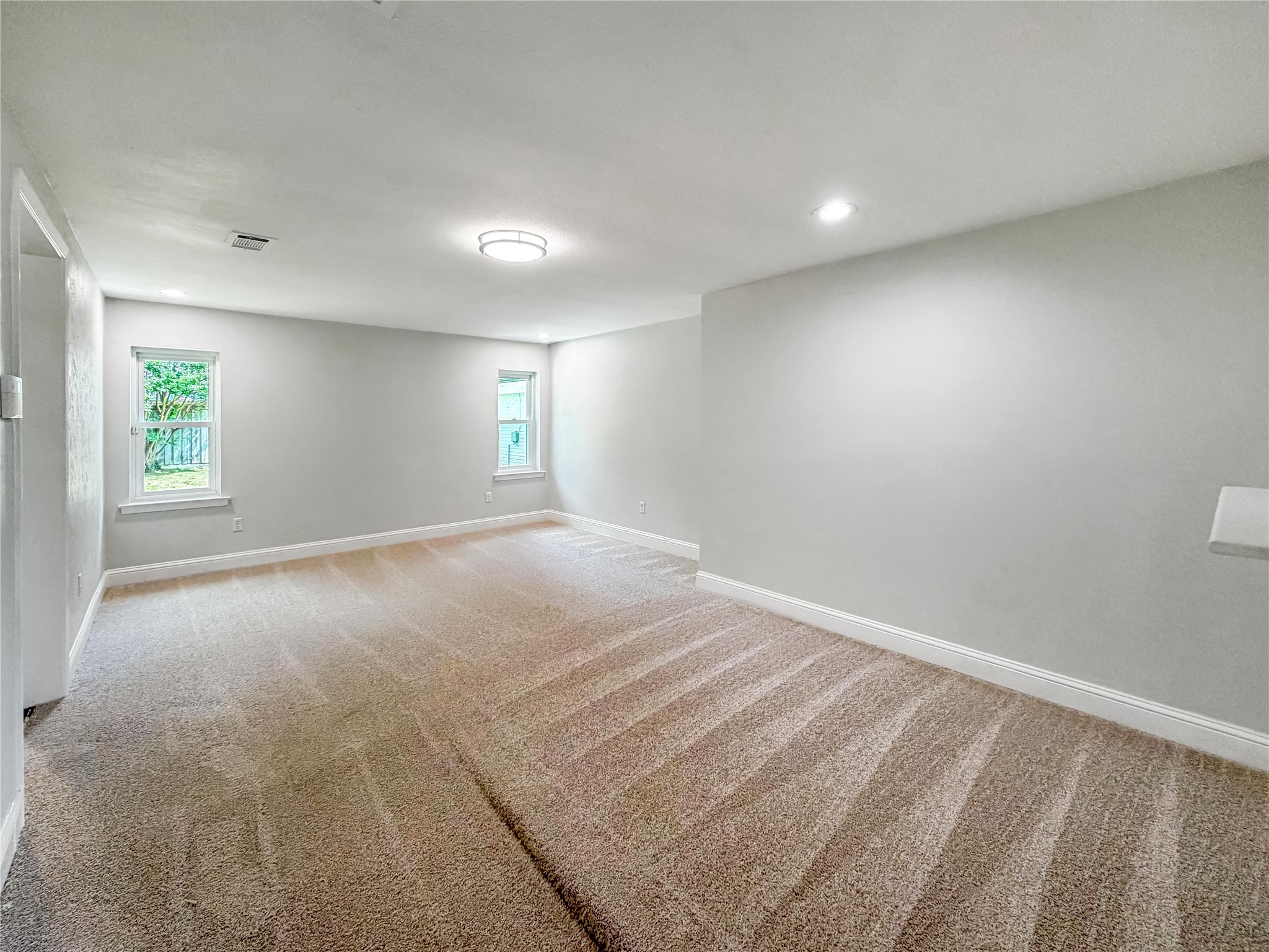 100 W Pleasantview Drive Hurst TX 76054