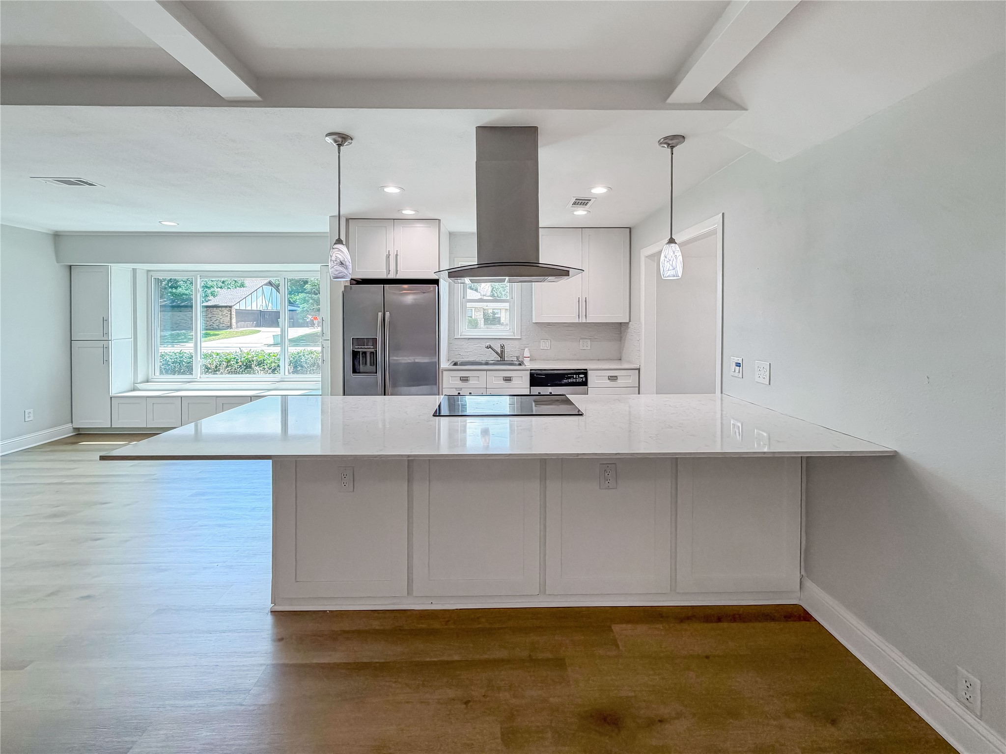 100 W Pleasantview Drive Hurst TX 76054