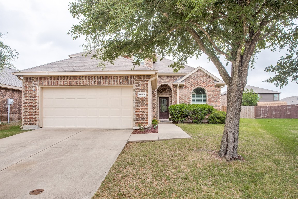 1004 Meadow Green Court Princeton TX 75407