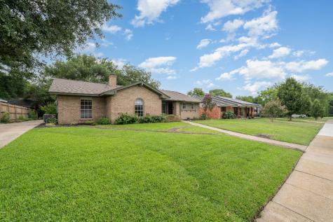 2715 N Cypress Circle Plano TX 75075
