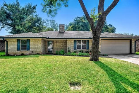 3621 Oakwood Street Denison TX 75020