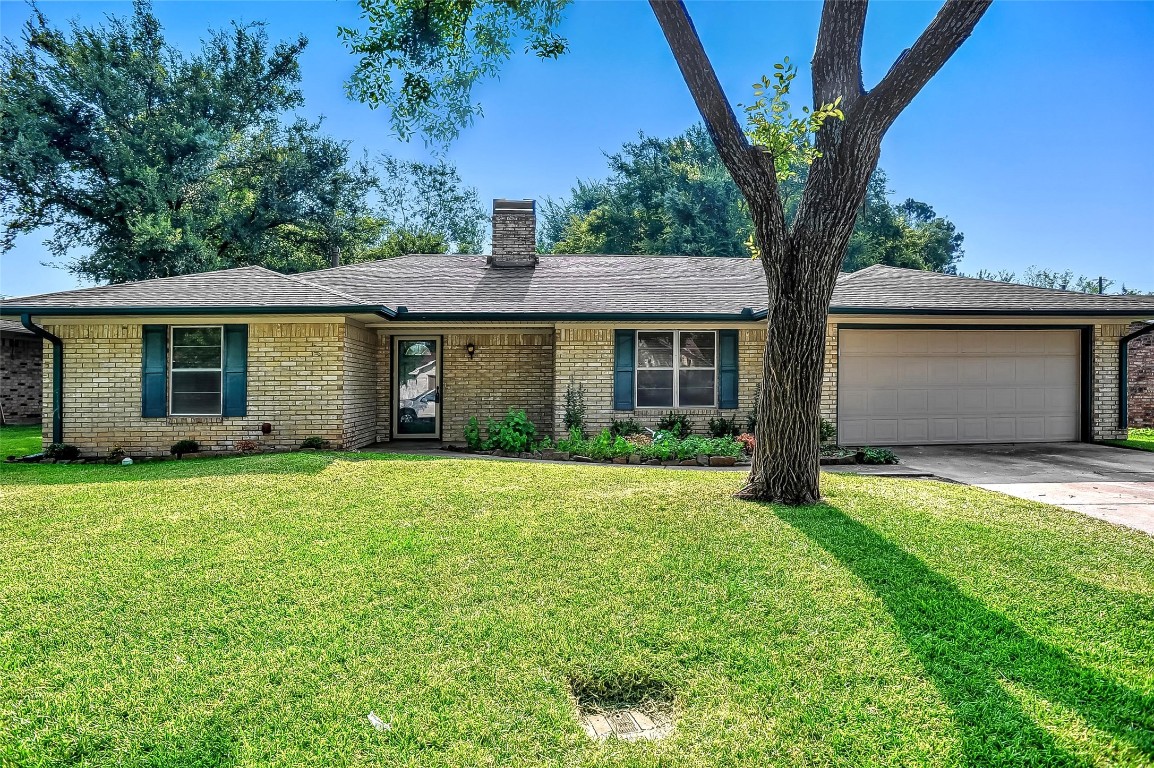 3621 Oakwood Street Denison TX 75020