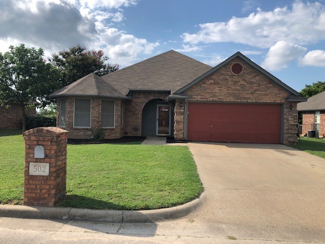 502 Ridgeway Boulevard Weatherford TX 76086