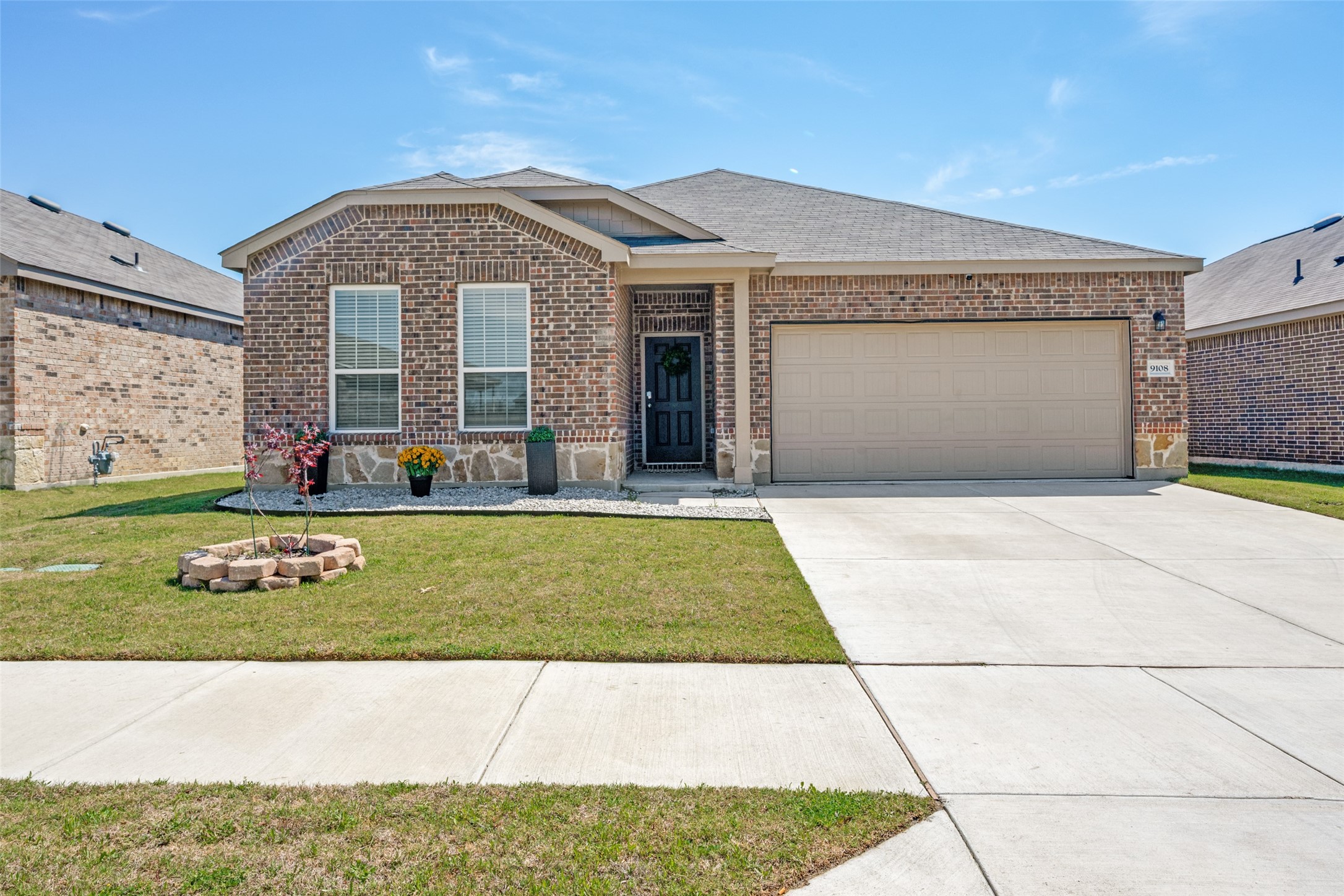 9108 Zubia Lane Fort Worth TX 76131