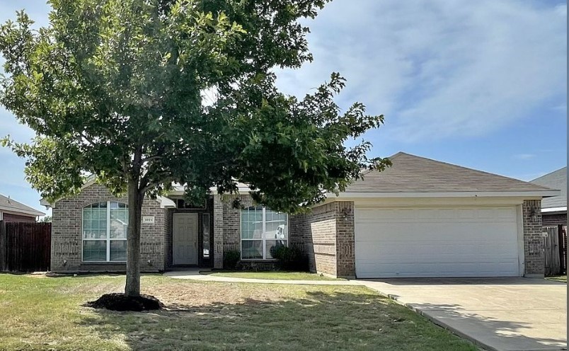 1024 Vinewood Avenue Burleson TX 76028