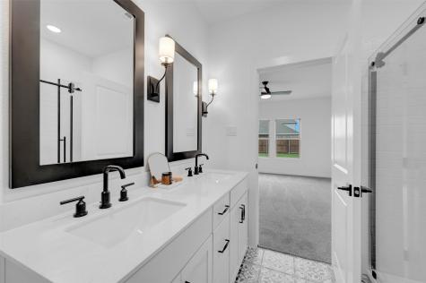 532 Brookside Drive Van Alstyne TX 75495