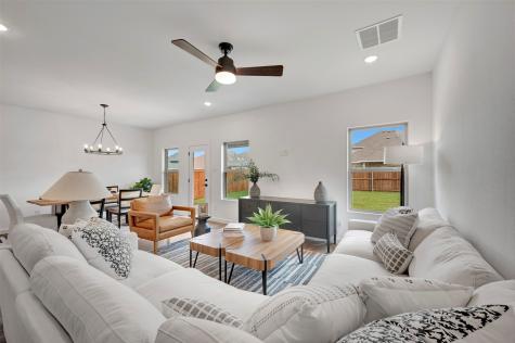 532 Brookside Drive Van Alstyne TX 75495