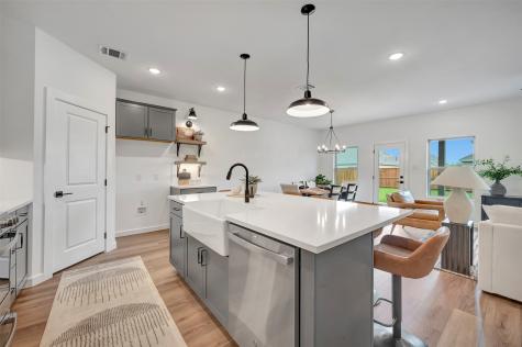532 Brookside Drive Van Alstyne TX 75495