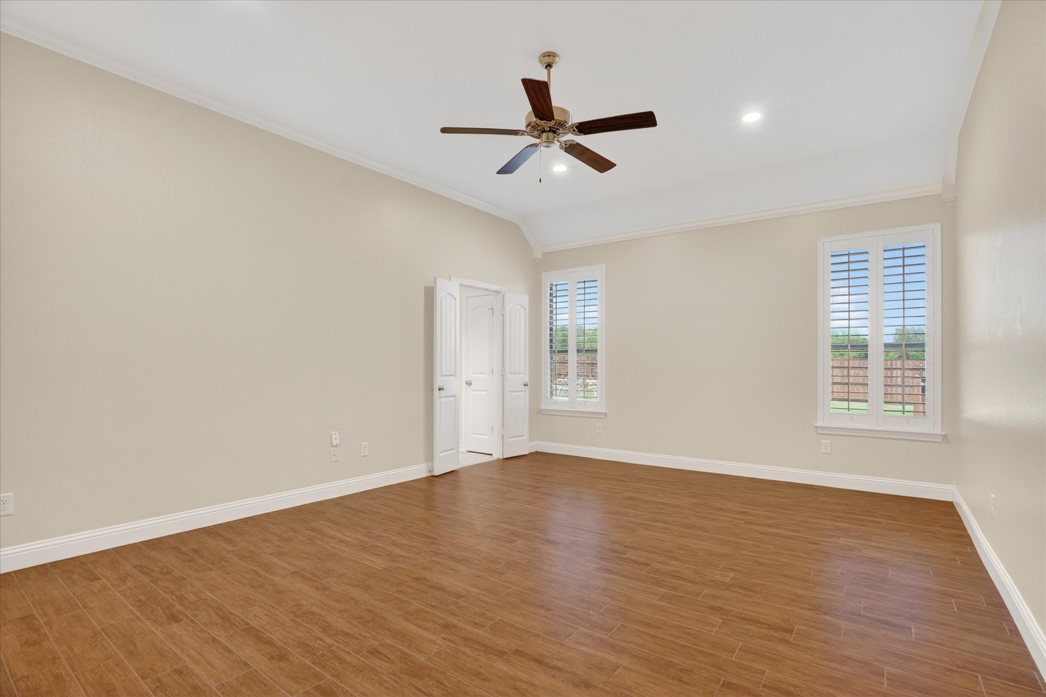 2000 Adams Lane S Azle TX 76020
