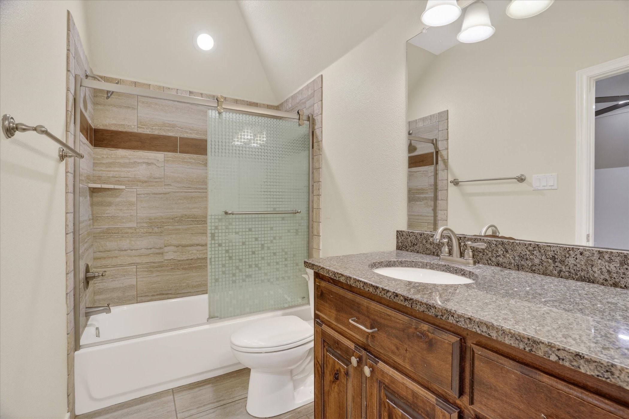 2000 Adams Lane S Azle TX 76020
