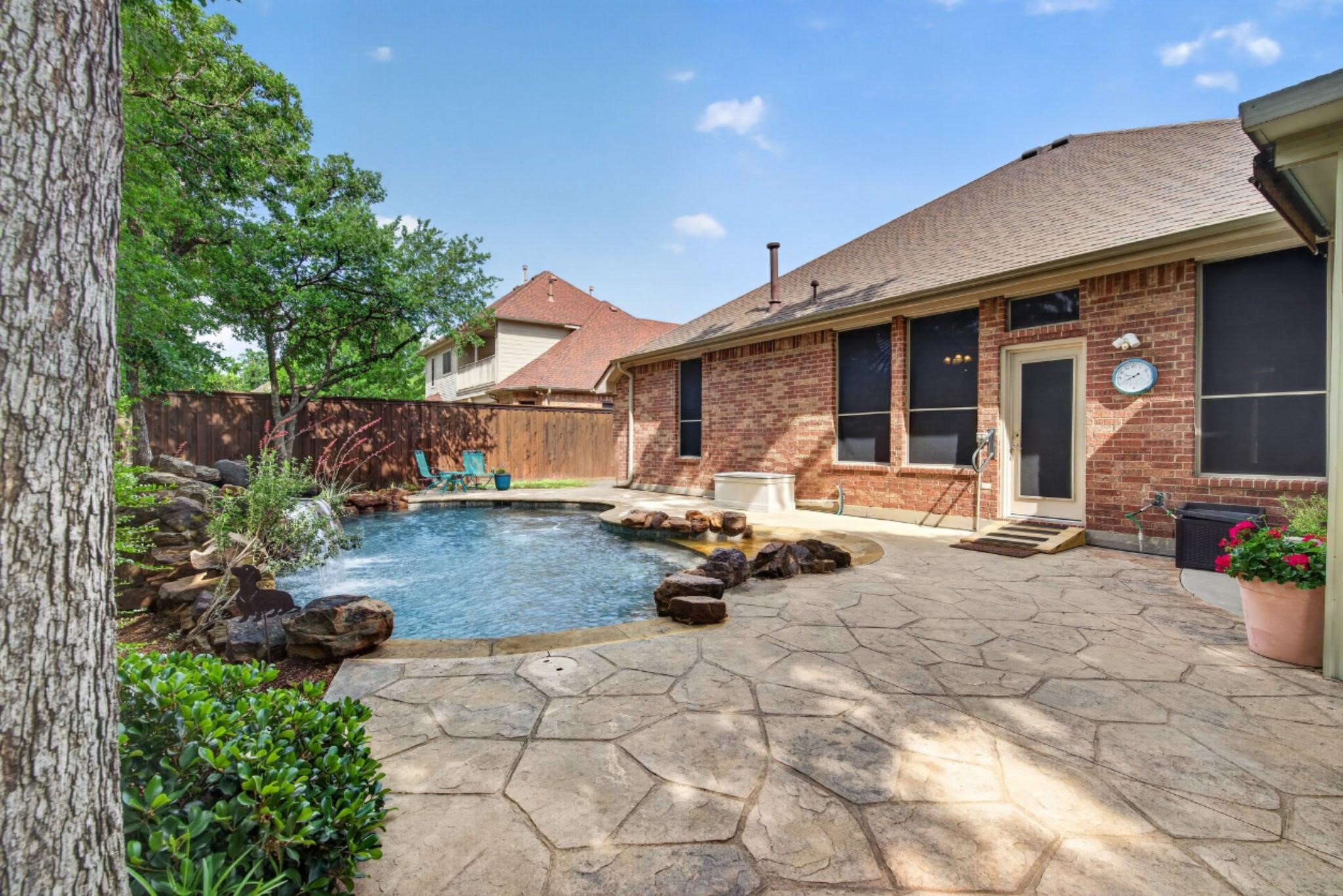 2302 Chambray Drive Corinth TX 76210