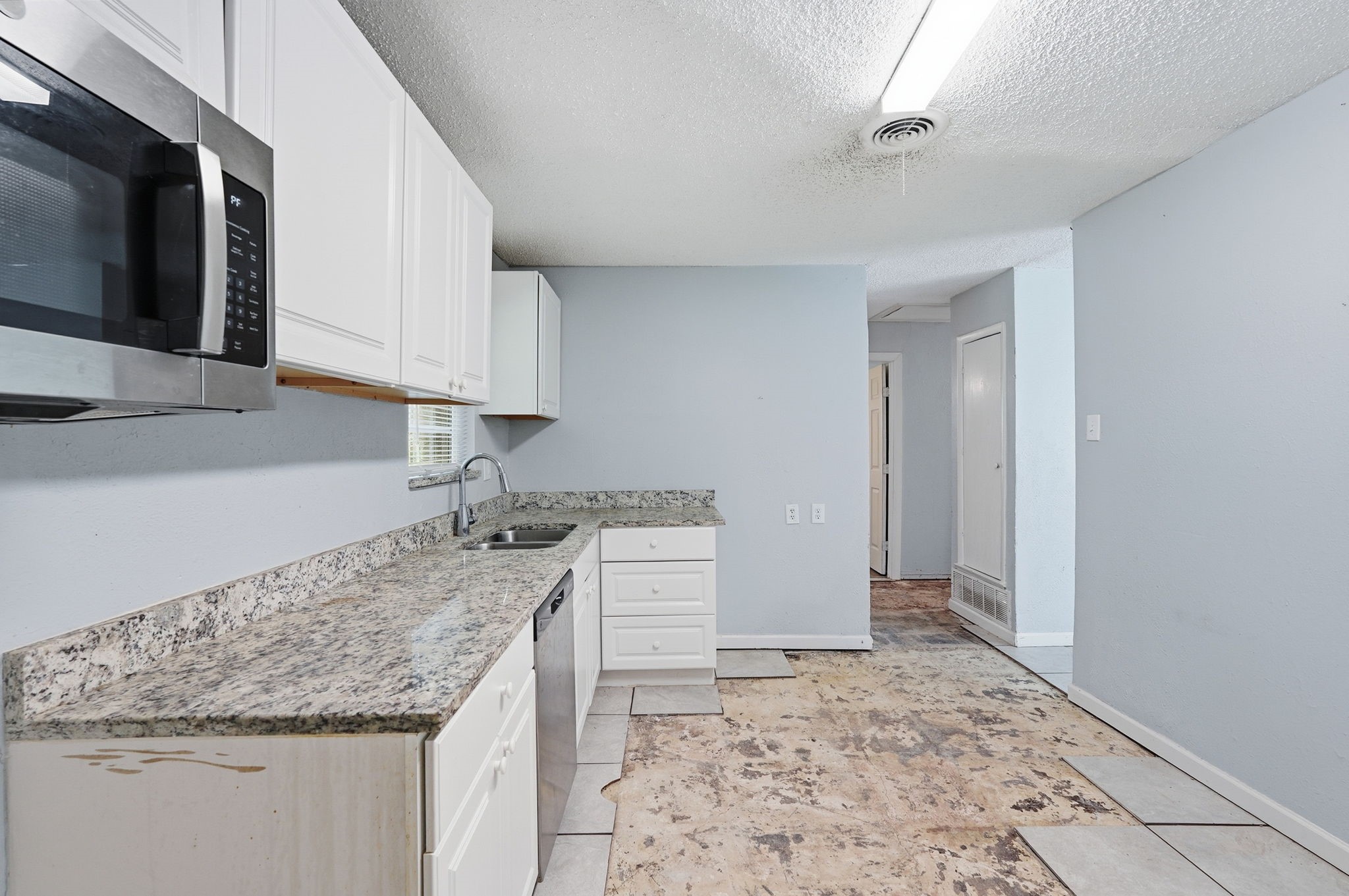 2021 Avis Circle Mesquite TX 75149