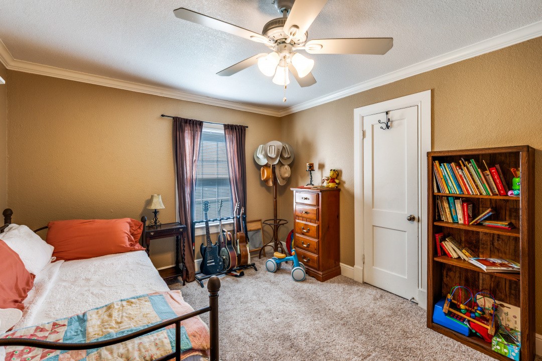 412 N 10th Street Sanger TX 76266
