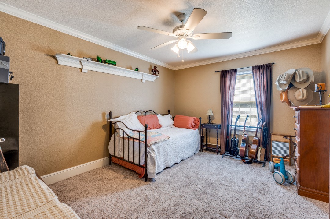 412 N 10th Street Sanger TX 76266