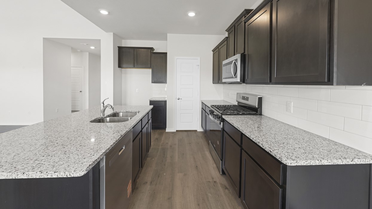 2047 Liberty Crossing Avenue Royse City TX 75189