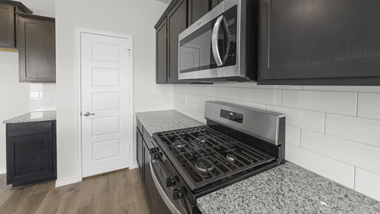 2047 Liberty Crossing Avenue Royse City TX 75189