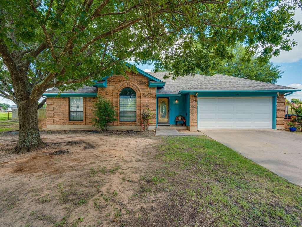 1436 Riverview Drive Cleburne TX 76033
