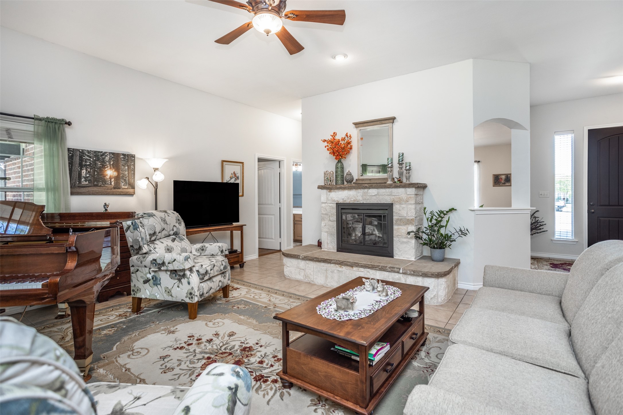116 Ashlyn Court Whitesboro TX 76273