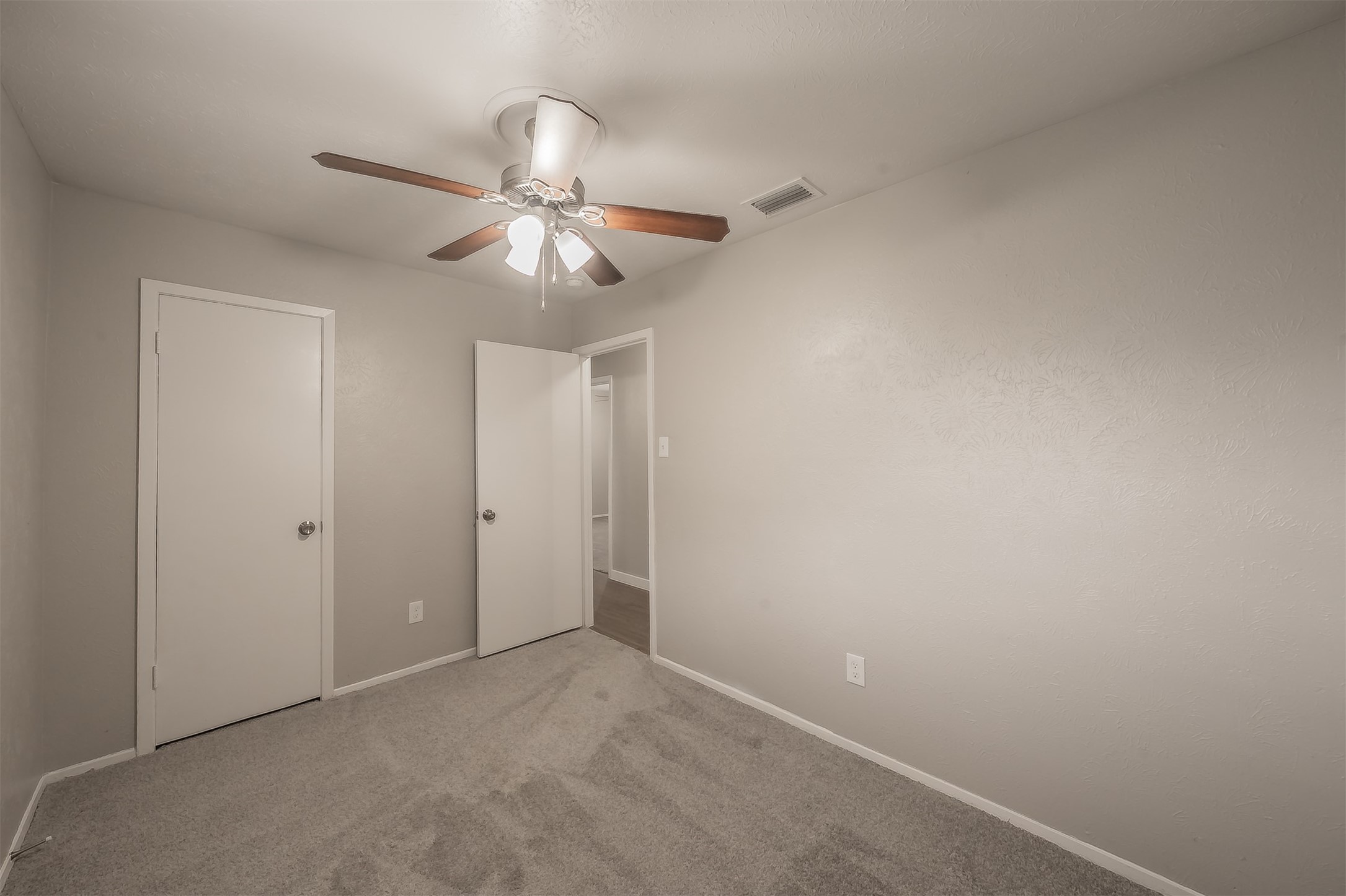 4140 Wilshire Boulevard Dallas TX 75241