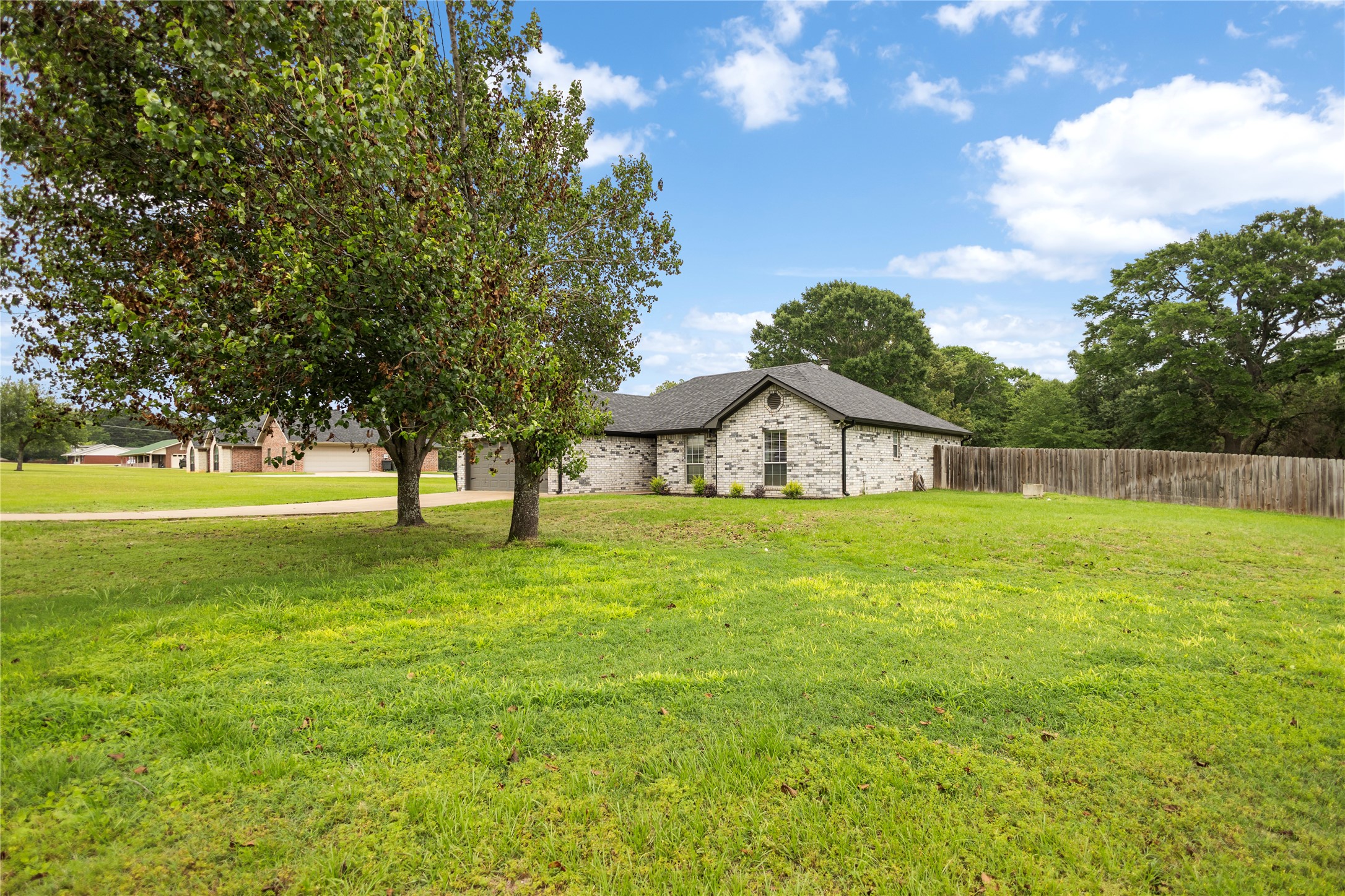 3589 Lansing Switch Road Longview TX 75602