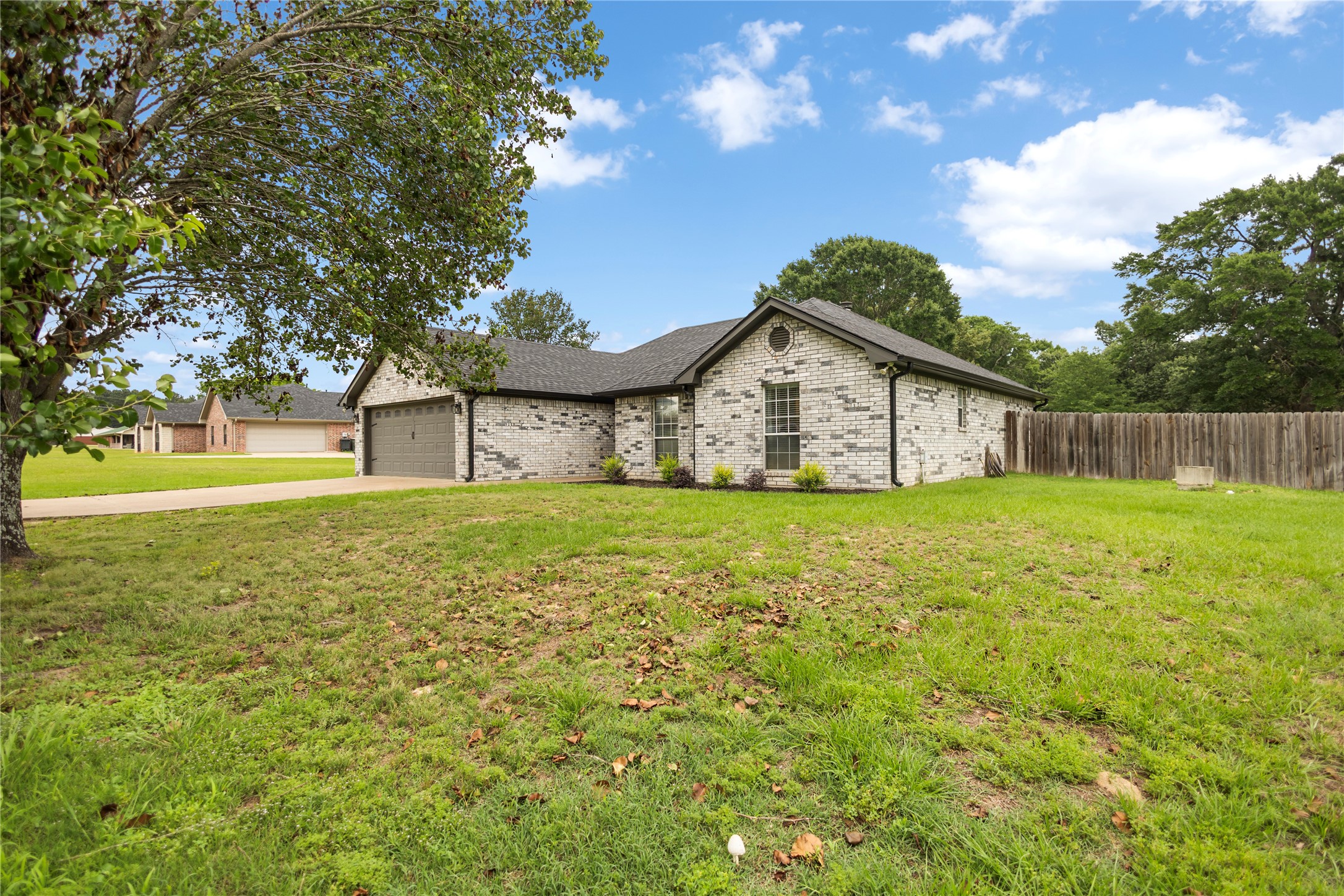 3589 Lansing Switch Road Longview TX 75602