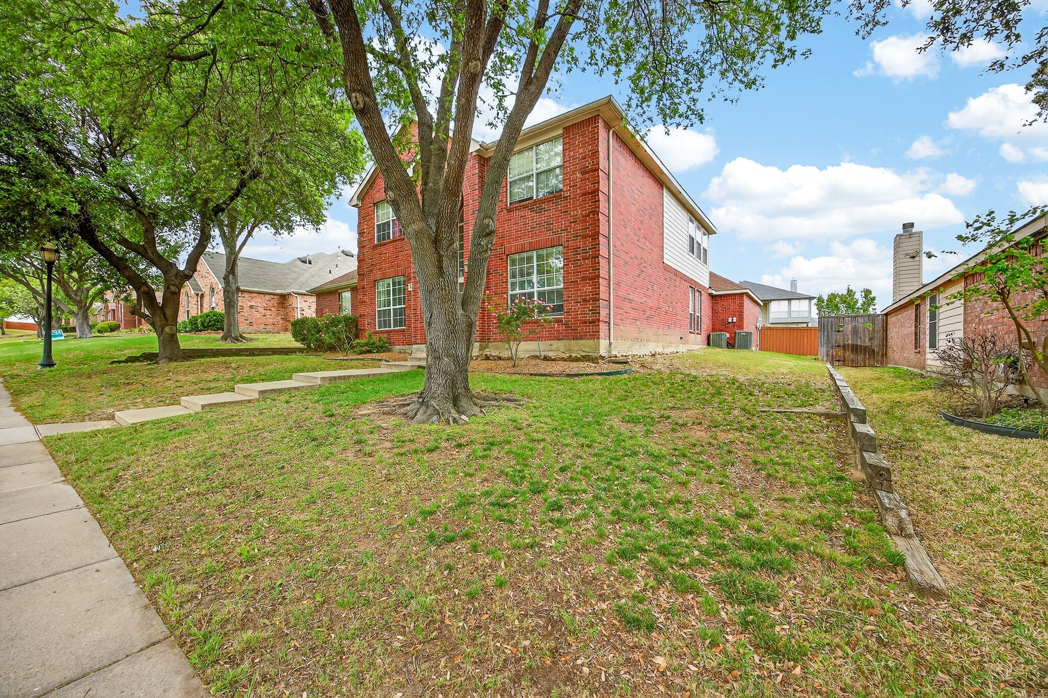 5205 Alazan Bay Drive Rowlett TX 75089