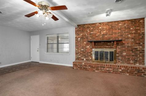 405 Harriett Street Arlington TX 76010