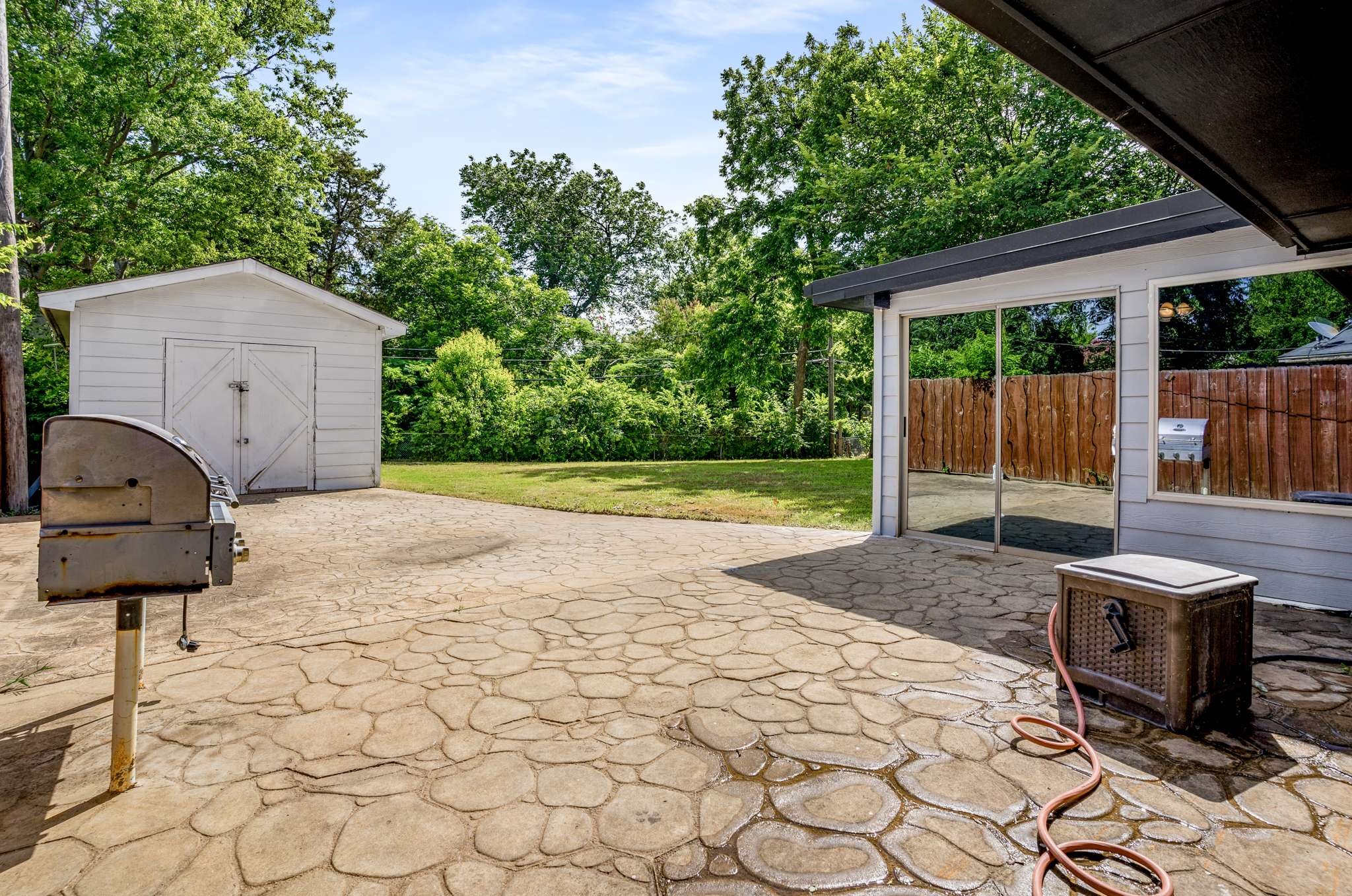 405 Harriett Street Arlington TX 76010