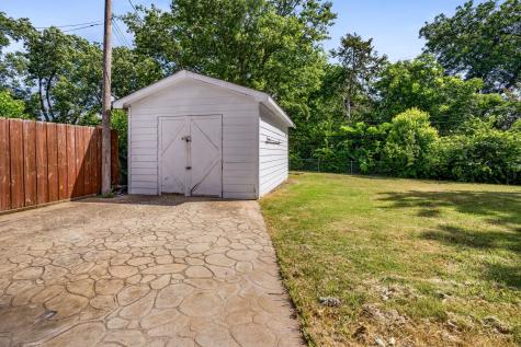 405 Harriett Street Arlington TX 76010
