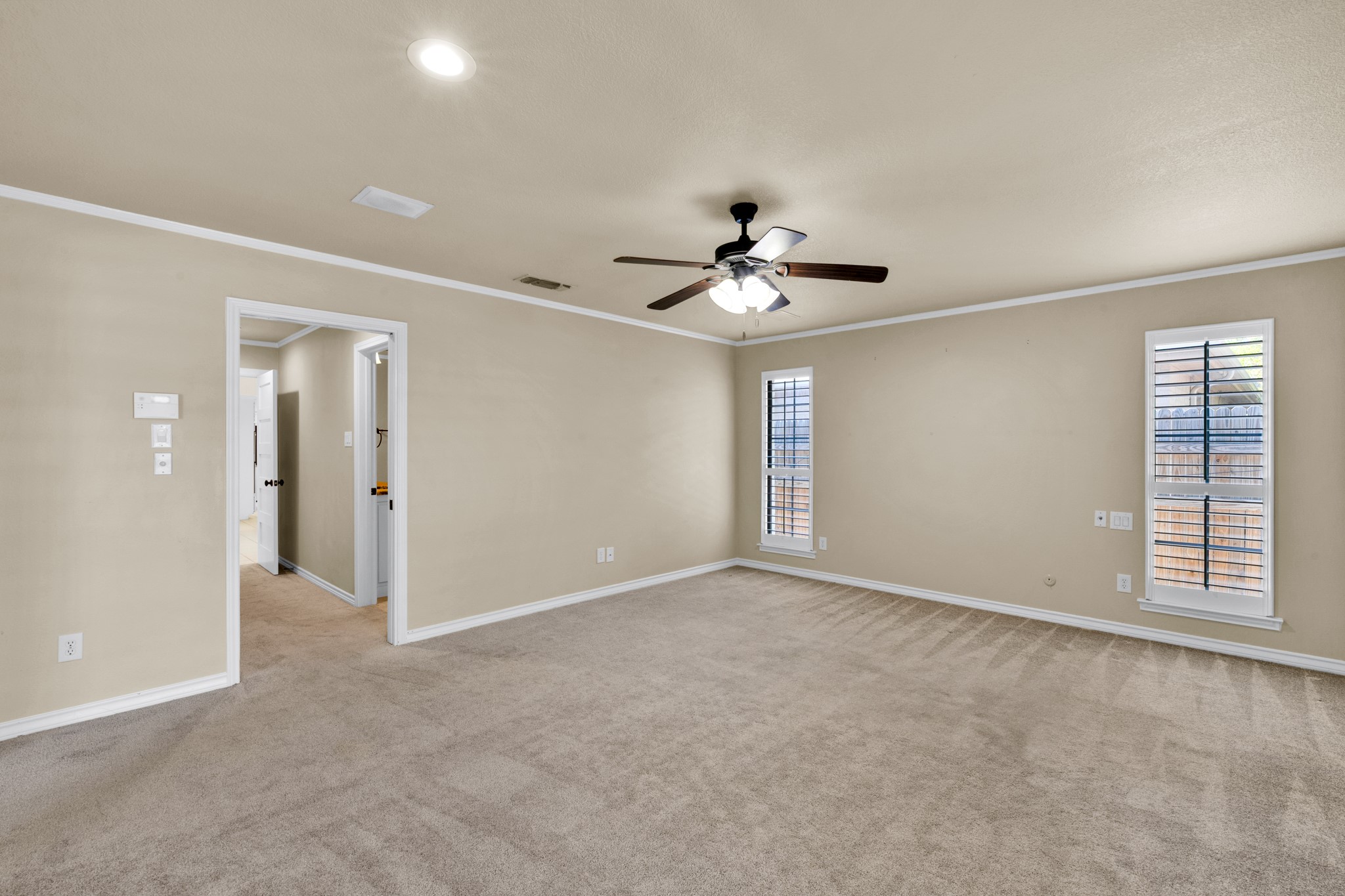 4301 Hartwood Circle Fort Worth TX 76109