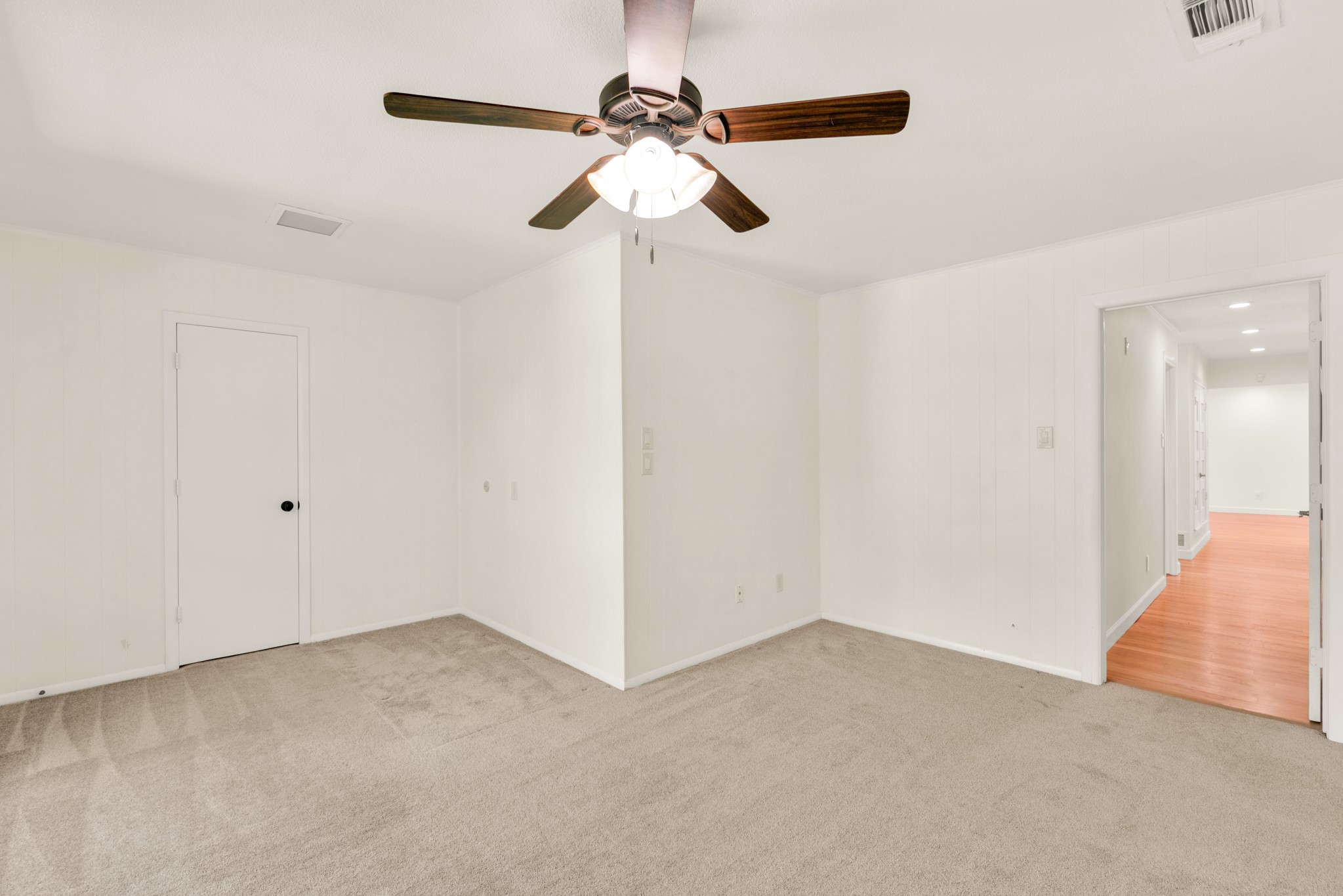 4301 Hartwood Circle Fort Worth TX 76109