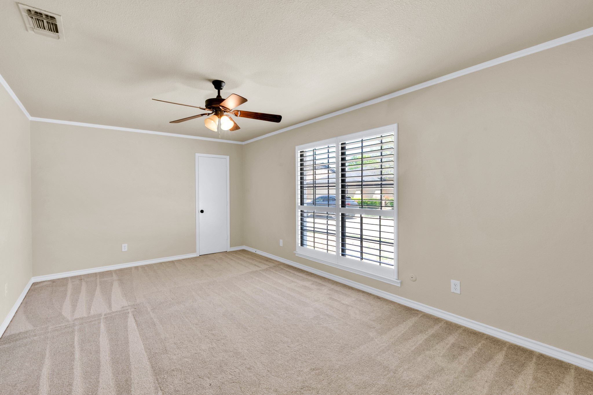4301 Hartwood Circle Fort Worth TX 76109