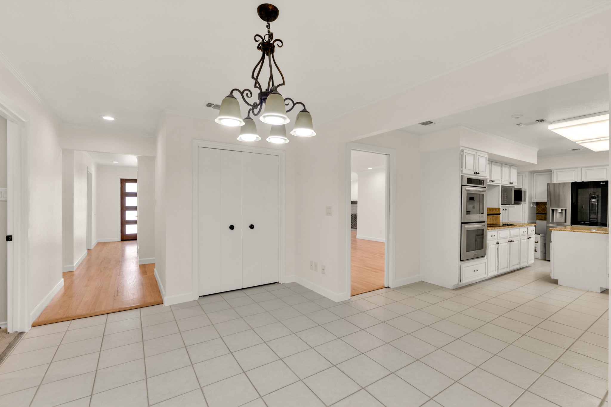 4301 Hartwood Circle Fort Worth TX 76109