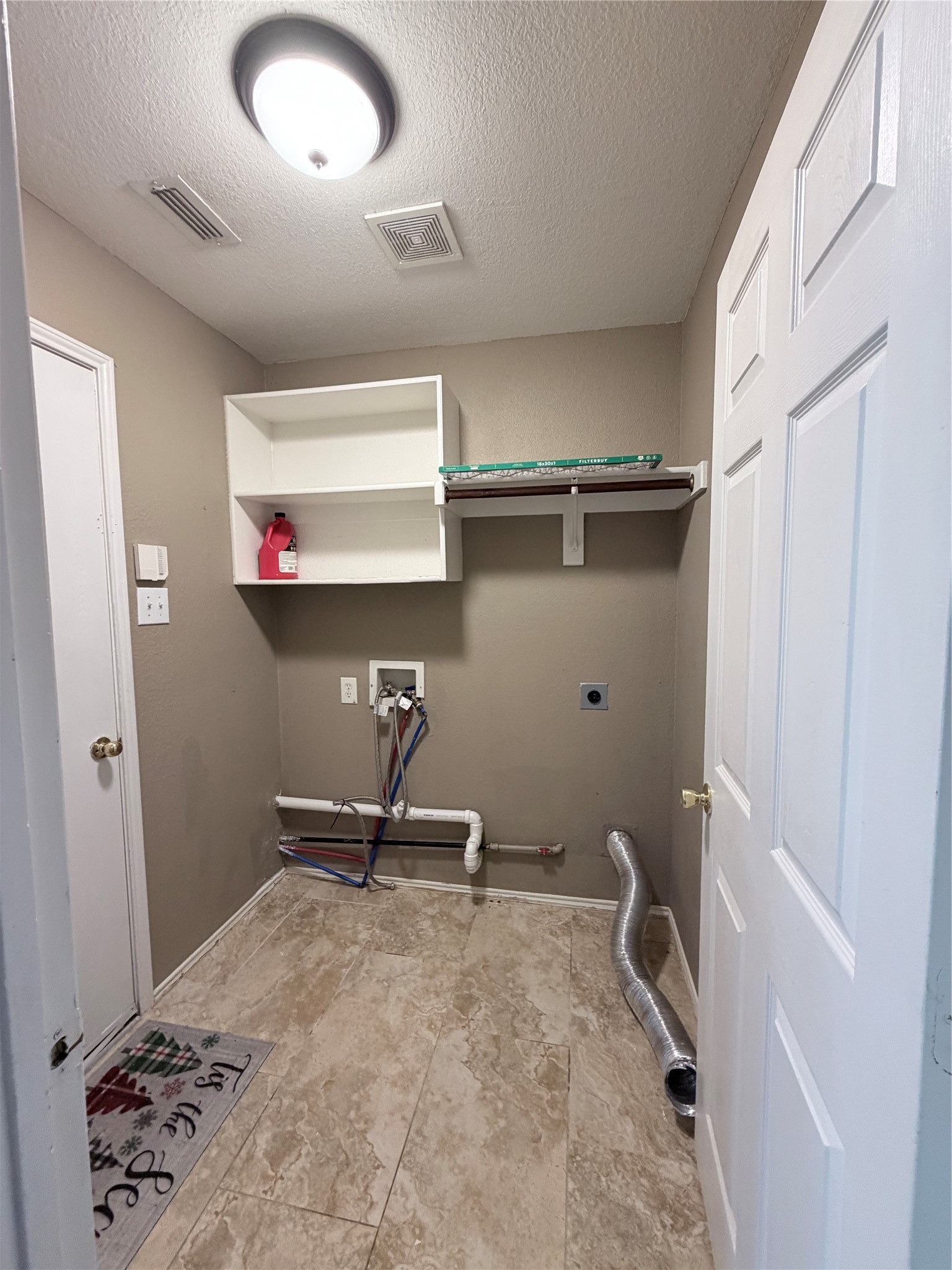 1209 Crabtree Street Garland TX 75040