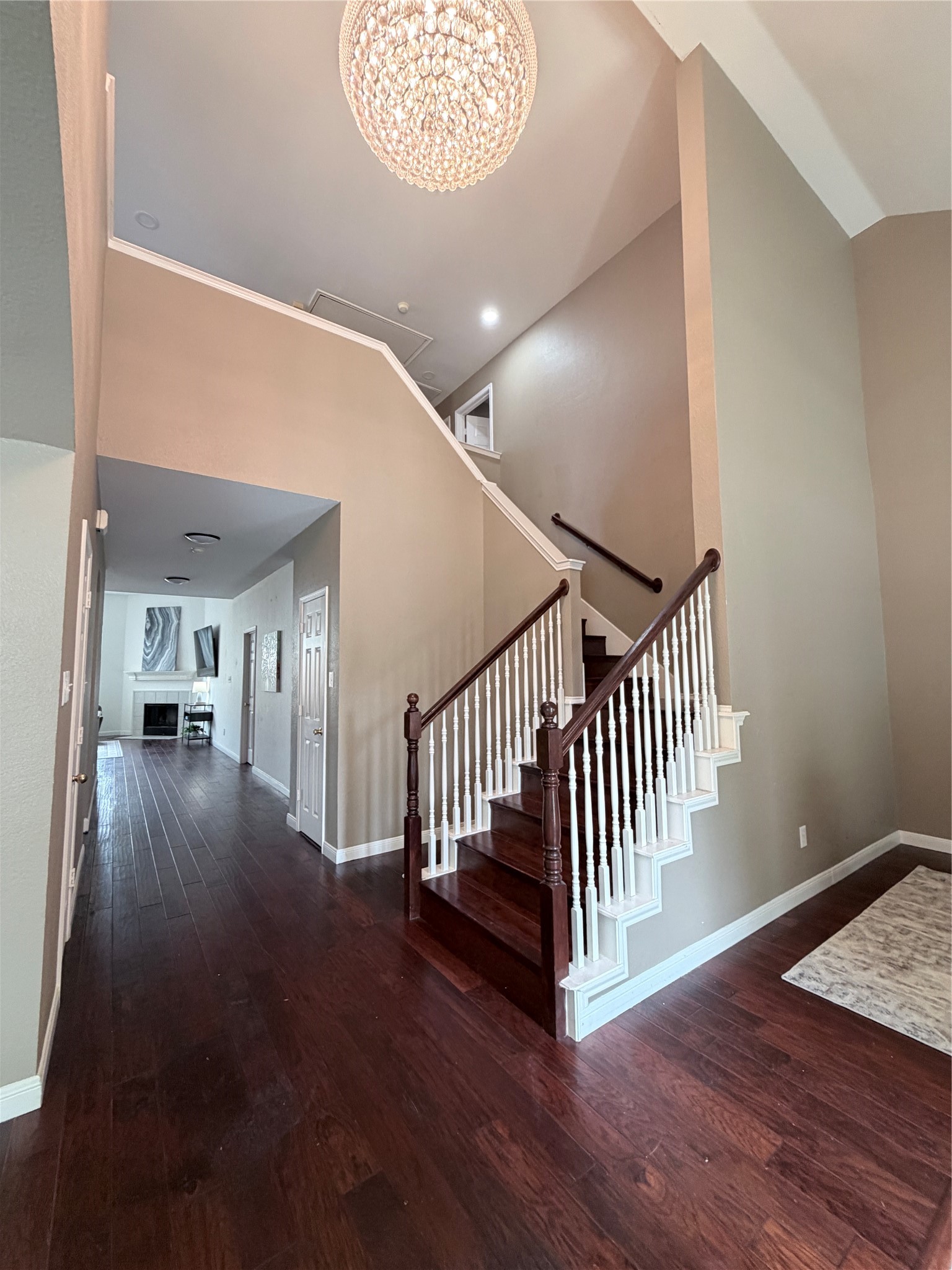 1209 Crabtree Street Garland TX 75040