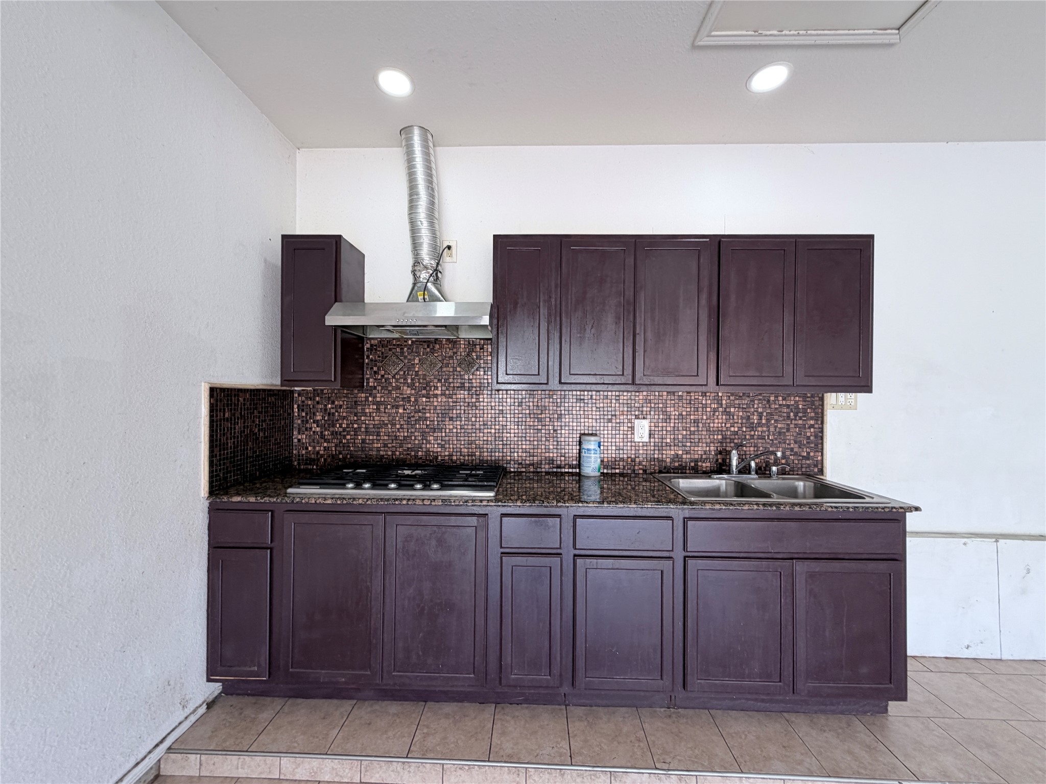 1209 Crabtree Street Garland TX 75040