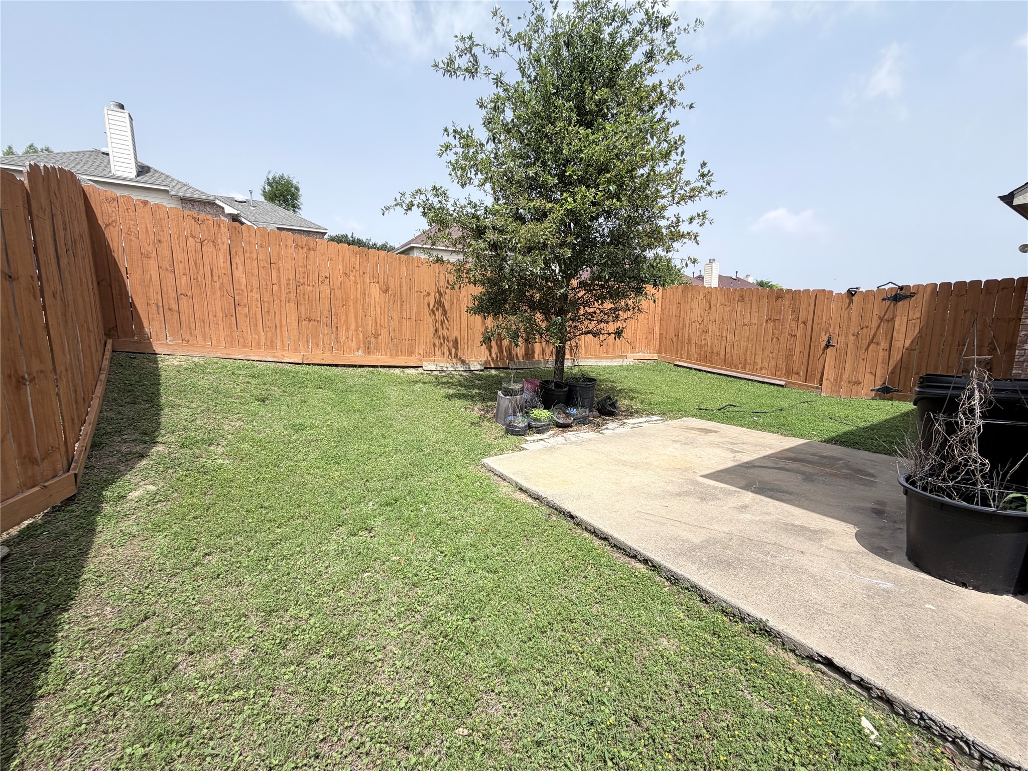 1209 Crabtree Street Garland TX 75040