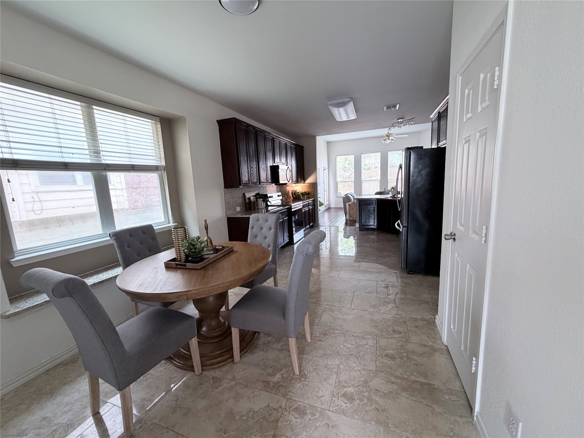 1209 Crabtree Street Garland TX 75040